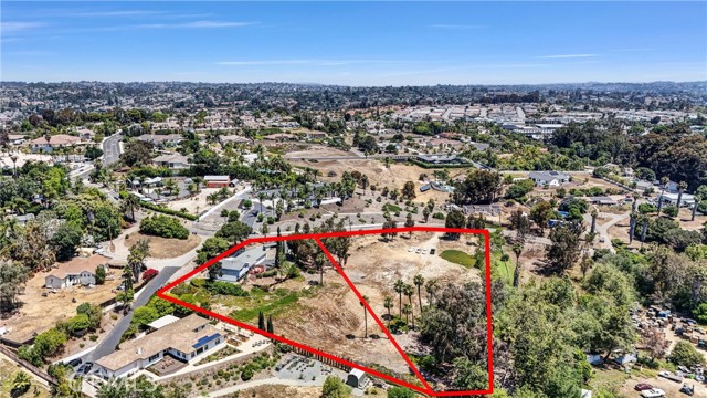 1800 Sunset Drive, Vista CA: https://media.crmls.org/medias/80f74b76-7e55-44af-94f6-d358af80be48.jpg