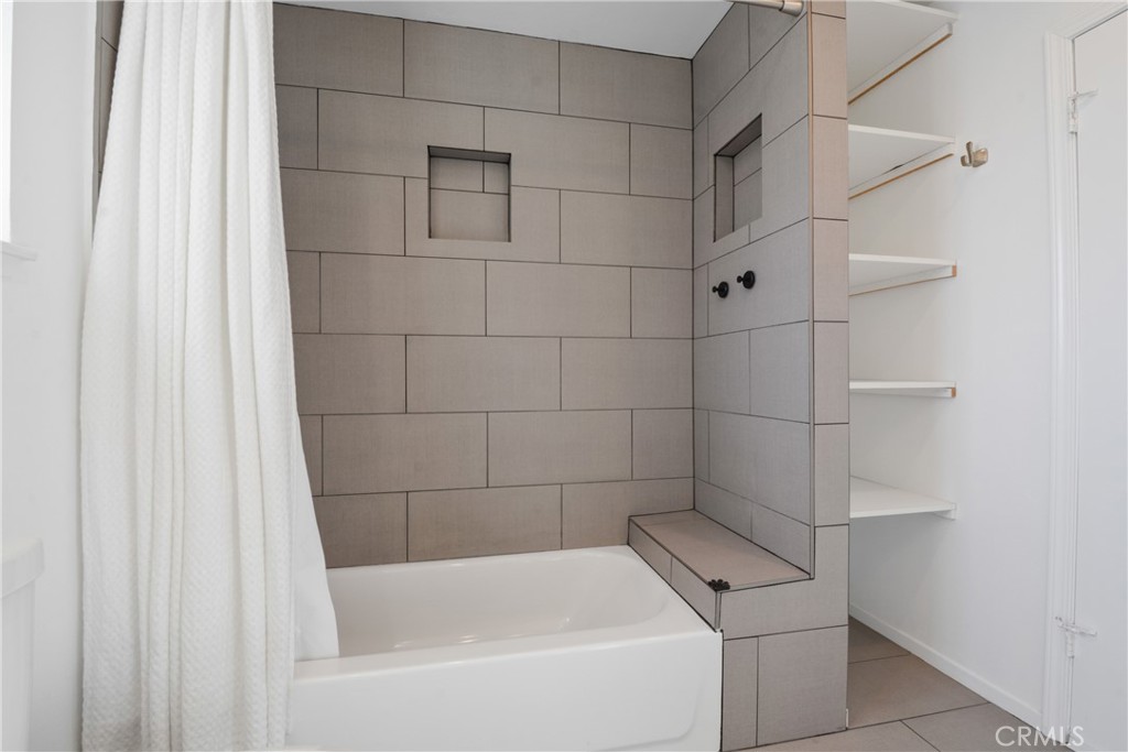 MLS #OC25258751 image #23