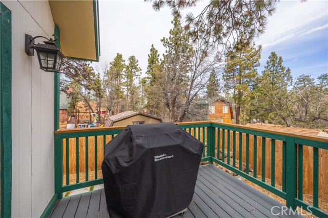 Detail Gallery Image 16 of 25 For 433 Imperial Ave, Sugarloaf,  CA 92386 - 3 Beds | 2 Baths