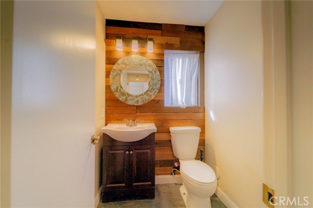 13584 Sutter Court, Fontana CA: https://media.crmls.org/medias/80f9a081-e983-49c7-97cb-231c4bfeb323.jpg