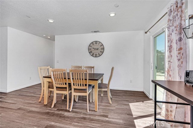 Detail Gallery Image 29 of 50 For 1807 Patricia Ct, Los Banos,  CA 93635 - 4 Beds | 3 Baths