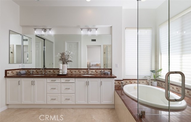 Detail Gallery Image 25 of 50 For 6406 E Abbeywood Rd, Orange,  CA 92867 - 4 Beds | 3/1 Baths