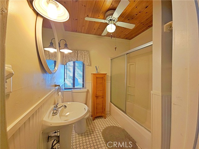 Detail Gallery Image 12 of 27 For 54696 Crane Valley, Bass Lake,  CA 93604 - 3 Beds | 2 Baths