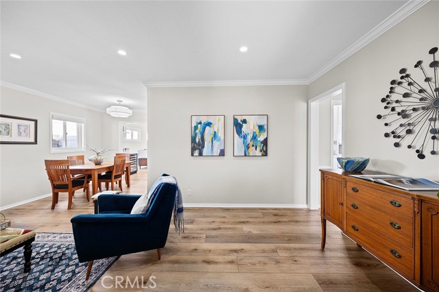 Image 4 of 46 For 2236 Albury Avenue