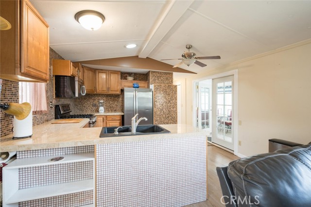 Detail Gallery Image 9 of 28 For 765 Mesa View Dr #22,  Arroyo Grande,  CA 93420 - 2 Beds | 2 Baths