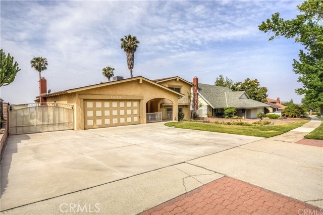 3899 28th Street, Highland CA: https://media.crmls.org/medias/80fc8449-a816-42ff-bca0-f749c0d718fd.jpg