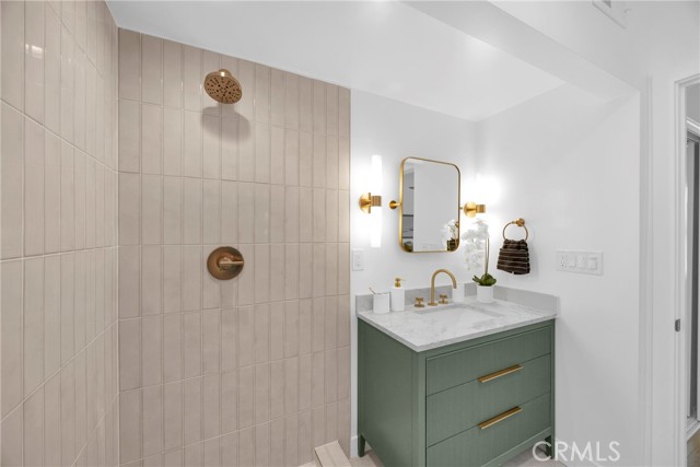 3306 San Anseline Avenue, Long Beach CA: https://media.crmls.org/medias/80fc99de-adc1-40a7-bd19-8f8820350d9c.jpg