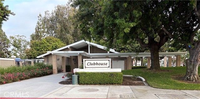 19335 Derbyshire Lane, Cerritos CA: https://media.crmls.org/medias/80fcaca1-0715-4297-95cb-3ca377d3f33b.jpg