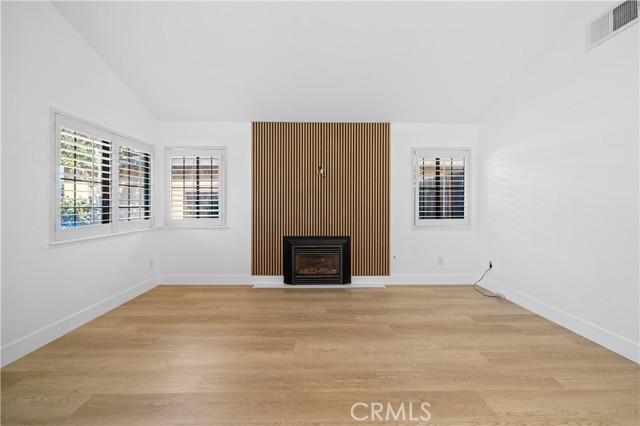 6708 Plaquemines Drive, Bakersfield CA: https://media.crmls.org/medias/80fdff2e-1fcf-4483-941a-ba2814250092.jpg