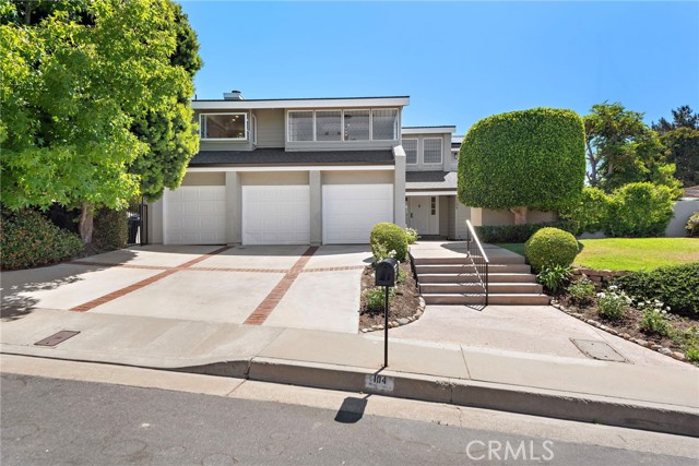 Detail Gallery Image 1 of 1 For 104 via Zapata, San Clemente,  CA 92672 - 4 Beds | 2/1 Baths