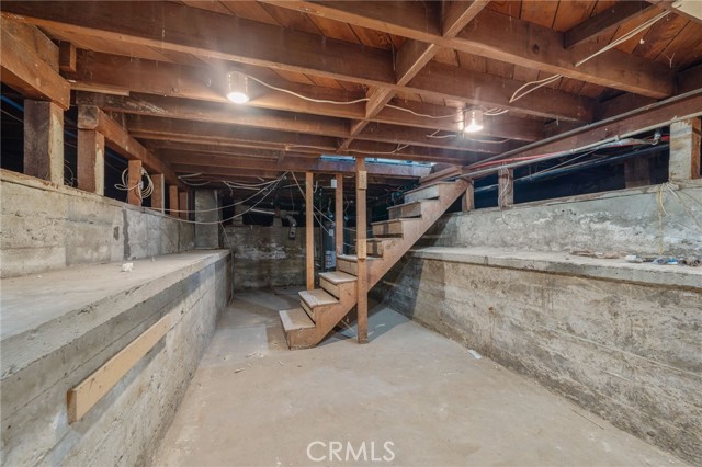 501 E 5th Street, Ontario CA: https://media.crmls.org/medias/80fffca0-00d9-4c0e-9e52-a34cdba47877.jpg