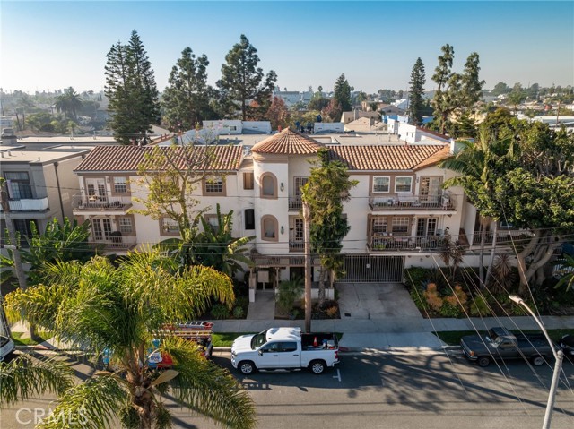 1145 Roswell Avenue, Long Beach CA: https://media.crmls.org/medias/8101b4f1-edd4-45e6-ae72-e0b7698fa94b.jpg