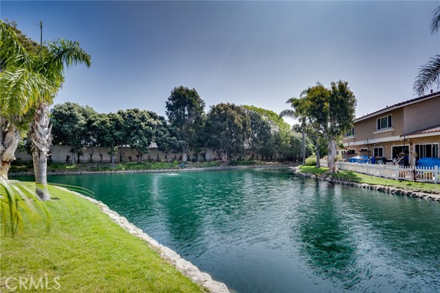 Detail Gallery Image 39 of 54 For 7962 Southwind, Huntington Beach,  CA 92648 - 3 Beds | 2/1 Baths