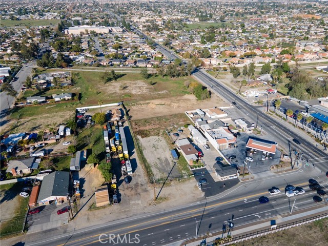 Detail Gallery Image 4 of 4 For 16072 Arrow Bld, Fontana,  CA 92335 - – Beds | – Baths