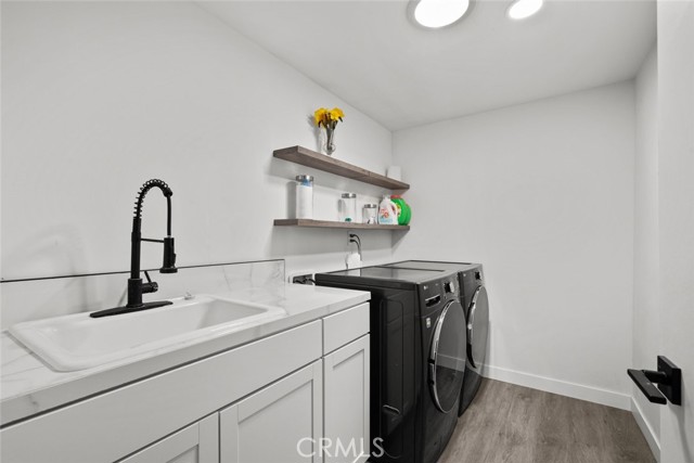 17441 Rayen Street, Sherwood Forest CA: https://media.crmls.org/medias/8103ad9a-ff6b-419e-9857-1838d98925cb.jpg