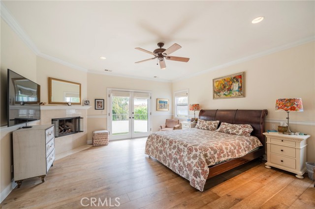 Detail Gallery Image 38 of 52 For 880 11th, Manhattan Beach,  CA 90266 - 5 Beds | 5 Baths