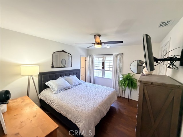 Detail Gallery Image 33 of 54 For 2925 Knoxville, Long Beach,  CA 90815 - 4 Beds | 2 Baths