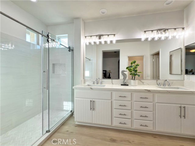 7 Bayview Drive, Buena Park CA: https://media.crmls.org/medias/810726fa-a0e7-443d-b389-f2b0a5194f8e.jpg