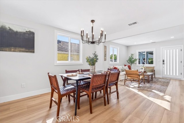 1254 Sanborn Avenue, Los Angeles CA: https://media.crmls.org/medias/8107d920-9e00-4e36-8da5-727d46e5b981.jpg