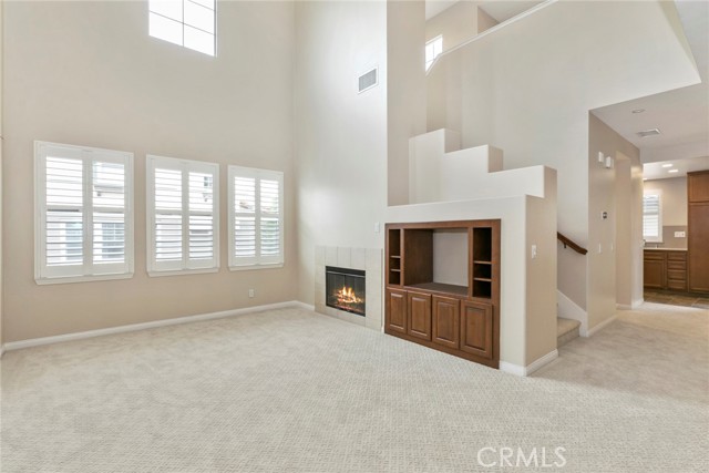 45 Perennial, Irvine CA: https://media.crmls.org/medias/81081fed-0728-4dfd-8dc5-6871a4d0d623.jpg