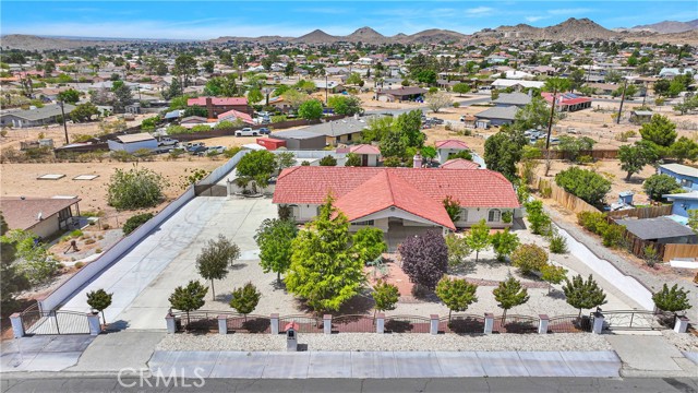 Detail Gallery Image 52 of 64 For 16158 Rimrock Rd, Apple Valley,  CA 92307 - 4 Beds | 2/1 Baths