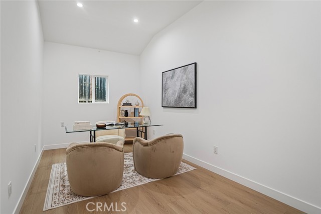 Detail Gallery Image 25 of 26 For 2162 Montgomery Road, Thousand Oaks,  CA 91360 - 4 Beds | 3 Baths