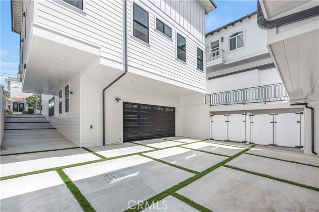 924 17th St, Hermosa Beach CA: https://media.crmls.org/medias/8109a692-c62b-4723-b578-b9901a33fb0a.jpg