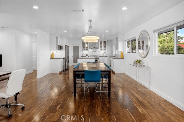 5150 Mountain Springs Ranch Road, La Verne CA: https://media.crmls.org/medias/810bb18c-d5b0-42d3-bbe3-cfde93c30e5f.jpg