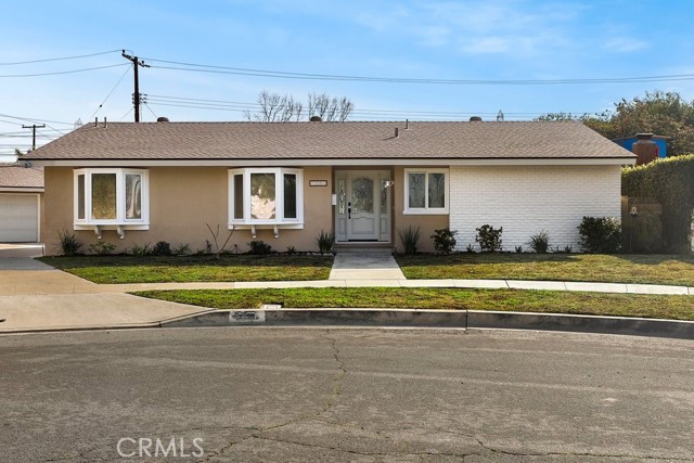 1302 E Candlewood Ave, Orange, CA 92867