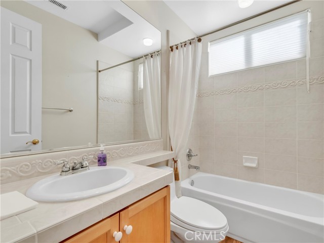 Detail Gallery Image 38 of 62 For 2972 Avenida De Autlan, Camarillo,  CA 93010 - 4 Beds | 4/1 Baths