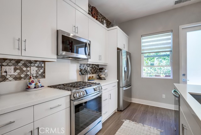 Detail Gallery Image 26 of 66 For 943 E Mason Ln #62,  Anaheim,  CA 92805 - 3 Beds | 2/1 Baths