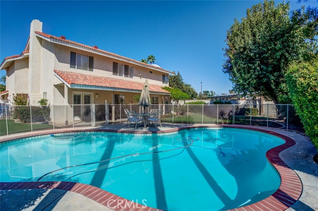 2600 Oak Grove, Bakersfield CA: https://media.crmls.org/medias/810e9b6b-ce28-4846-be30-95704e21d1e2.jpg