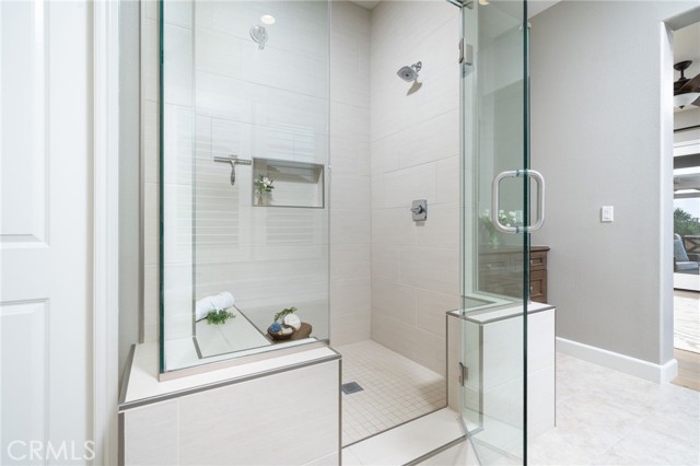 Detail Gallery Image 22 of 67 For 614 E Camellia Way, Azusa,  CA 91702 - 5 Beds | 4/1 Baths