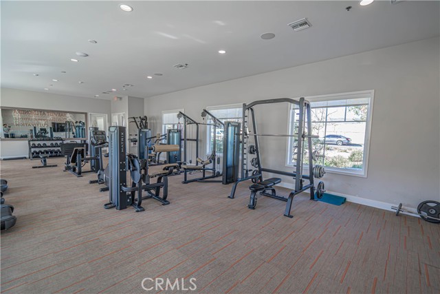 Detail Gallery Image 40 of 44 For 2111 Seville, Santa Paula,  CA 93060 - 4 Beds | 2/1 Baths