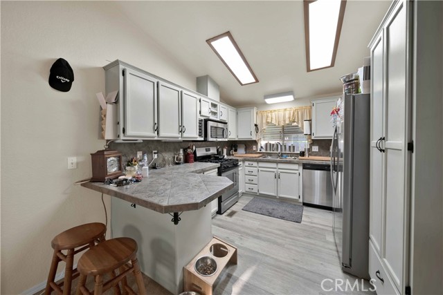 Detail Gallery Image 22 of 36 For 1217 Crag Walk, Redding,  CA 96003 - 2 Beds | 2 Baths