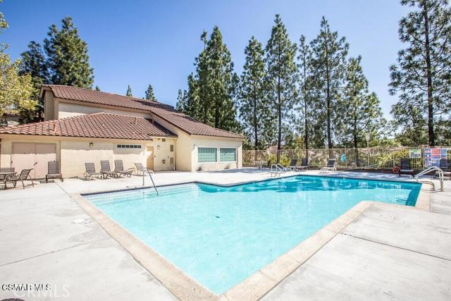 5805 Oak Bend Lane, Oak Park CA: https://media.crmls.org/medias/81107ec6-43da-4dc7-a8ba-ad8405d7f37a.jpg