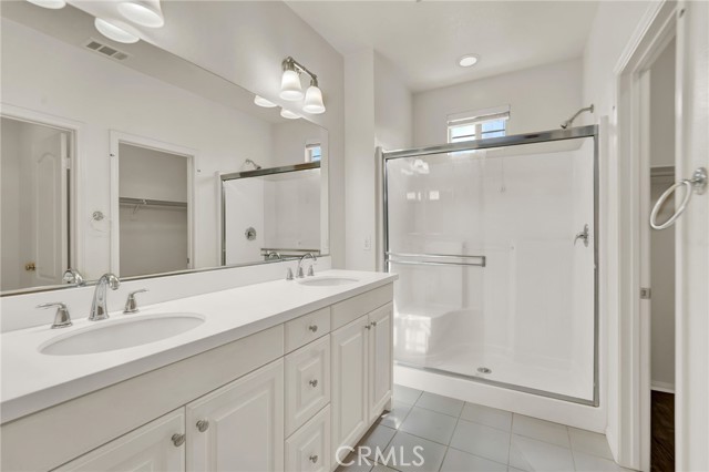 Detail Gallery Image 26 of 38 For 986 Sweetbriar Ln #B,  Azusa,  CA 91702 - 2 Beds | 2 Baths