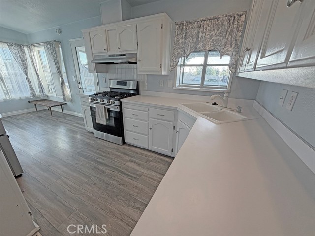 Detail Gallery Image 8 of 46 For 1205 Cypress #144,  San Dimas,  CA 91773 - 4 Beds | 2 Baths