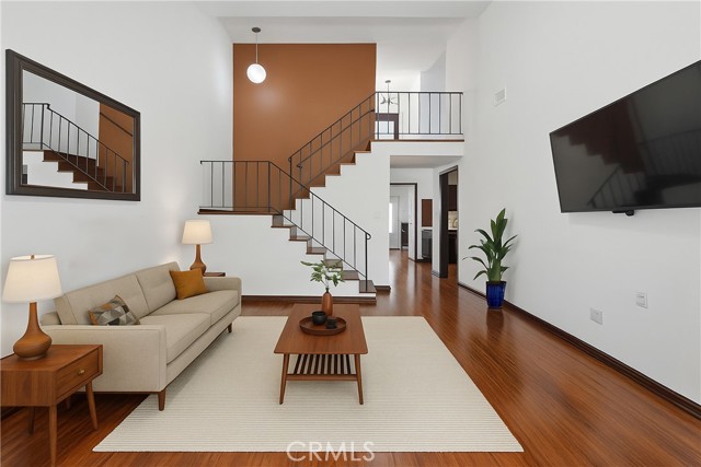 Detail Gallery Image 3 of 25 For 9334 Pioneer Bld, Santa Fe Springs,  CA 90670 - 4 Beds | 2 Baths