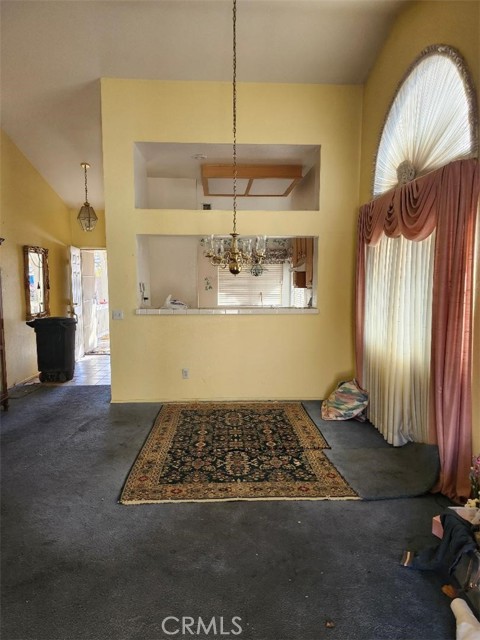 Detail Gallery Image 2 of 8 For 15208 Copper Canyon Cir, Victorville,  CA 92394 - 3 Beds | 2 Baths