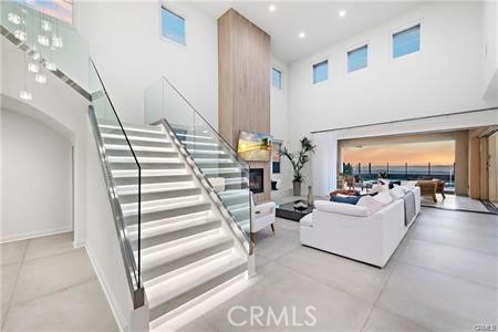 Detail Gallery Image 6 of 15 For 5482 Heritage Oak Drive, Lake Forest,  CA 92679 - 5 Beds | 4/1 Baths