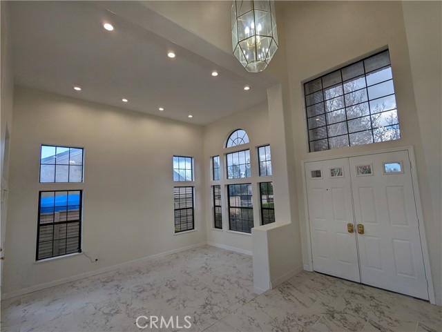 Detail Gallery Image 2 of 66 For 42057 Parkmont Dr, Quartz Hill,  CA 93536 - 5 Beds | 3 Baths