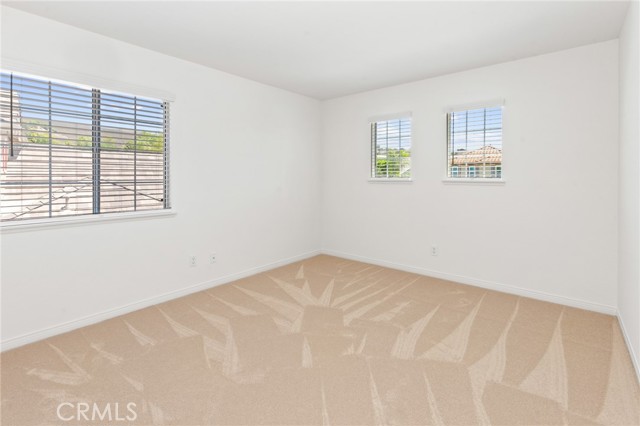 2311 Gillingham Circle, Thousand Oaks CA: https://media.crmls.org/medias/8113be36-535b-492b-a8c1-6fe2ae973ea5.jpg