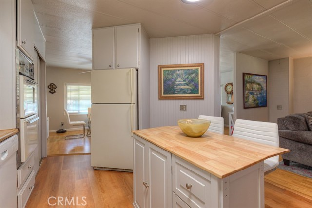 1675 Manzanita Avenue, Chico CA: https://media.crmls.org/medias/8113d313-77cf-4541-a53c-587f5e1b530d.jpg