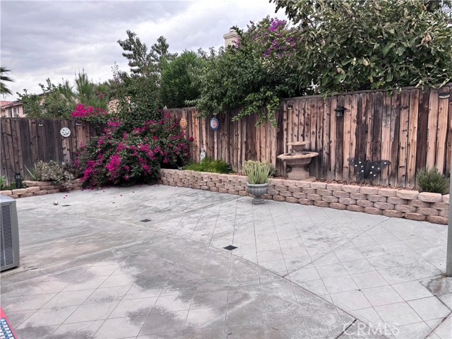 Detail Gallery Image 35 of 35 For 560 Coudures, Perris,  CA 92571 - 3 Beds | 2 Baths