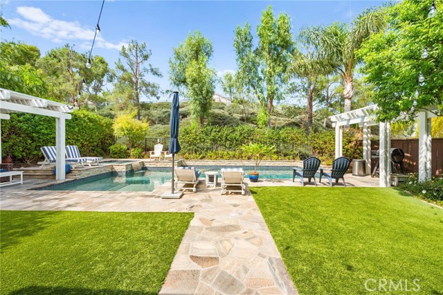 33335 Fox Road, Temecula CA: https://media.crmls.org/medias/811608d1-ee4f-4156-a162-8cc1322e5531.jpg