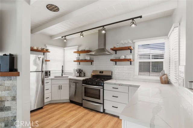 Detail Gallery Image 12 of 56 For 27 66th Pl, Long Beach,  CA 90803 - – Beds | – Baths