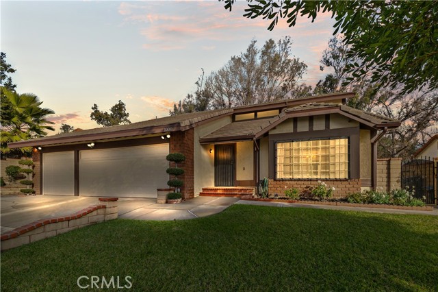 Detail Gallery Image 3 of 50 For 1000 Heaton Moor, Walnut,  CA 91789 - 4 Beds | 3 Baths