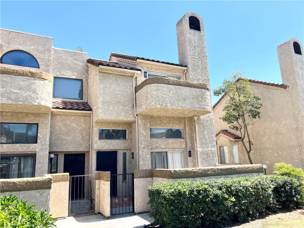 2022 S Bon View Avenue #D