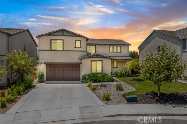 Detail Gallery Image 2 of 72 For 34171 Willow Stone St, Murrieta,  CA 92563 - 5 Beds | 3 Baths